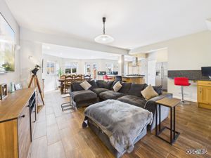 Photo 10- click for photo gallery